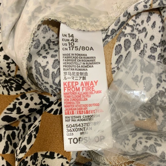 Top Shop Ruffle Hem Slacks - Picture 2 of 4